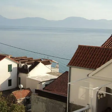 Marina بريست