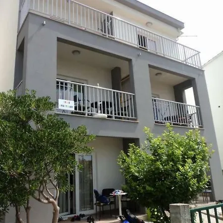 Apartment Marina *